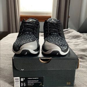 Jordan Trainer ST